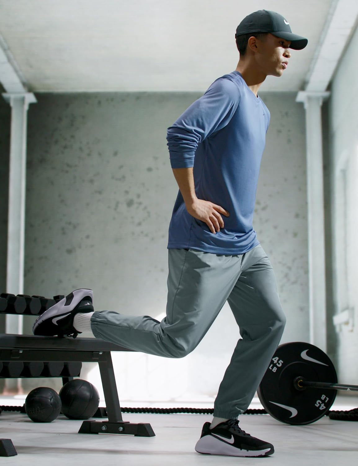 Nike Men'S Form Dri-Fit Tapered Versatile Pants