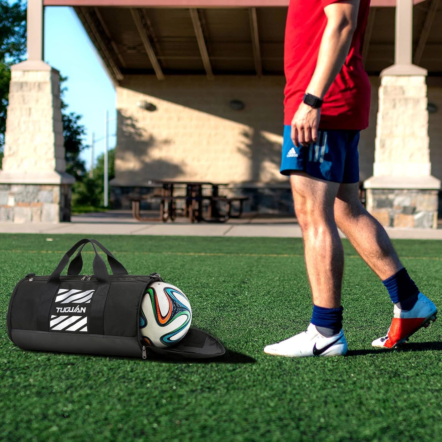 Professional Gym Duffle Bag for Men and Women with Wet Pocket and Shoe Compartment - 40L Travel Tote for Sports, Basketball, and Football - Black