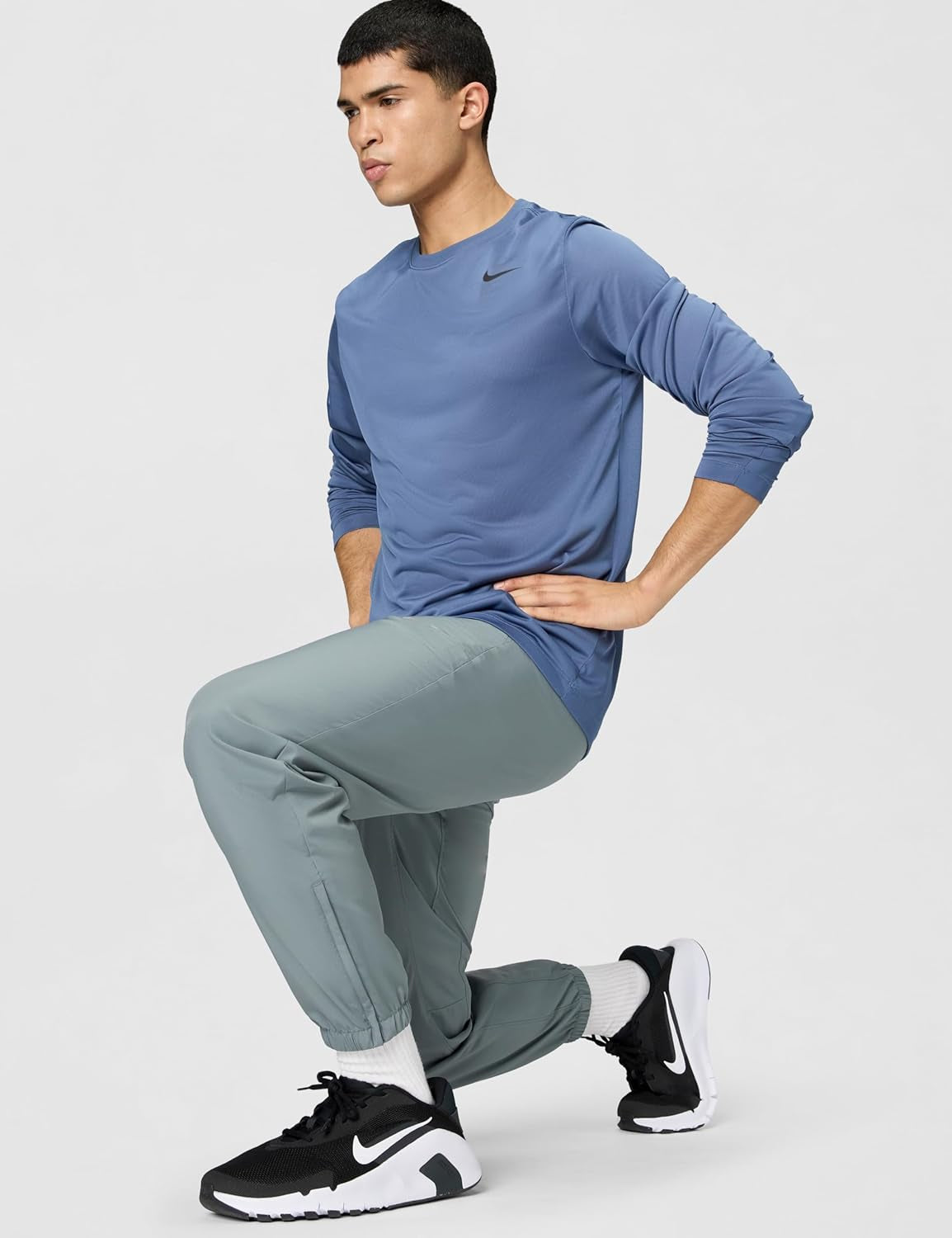 Nike Men'S Form Dri-Fit Tapered Versatile Pants
